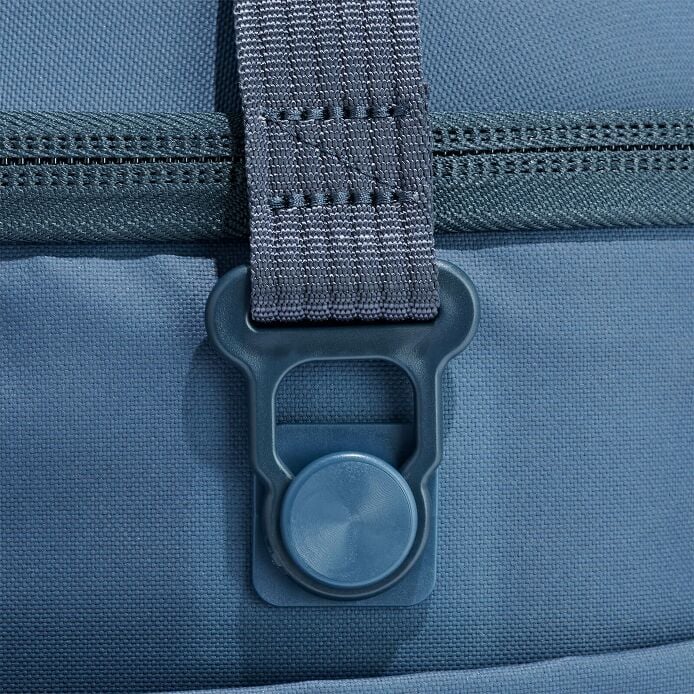 carryouttm-soft-cooler-30-l-x8 250815_hydro_cooler_details_14852_2_5.jpg