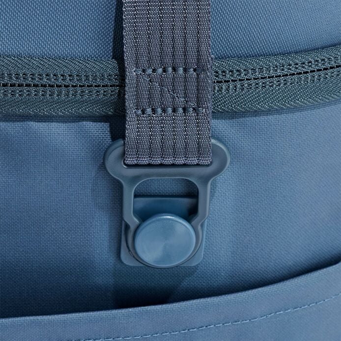 carryouttm-soft-cooler-15-l-m9 250815_hydro_cooler_details_14854_6.jpg