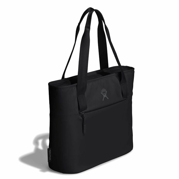 8-l-insulated-lunch-tote-t4 8l-tote-black-angled.jpg