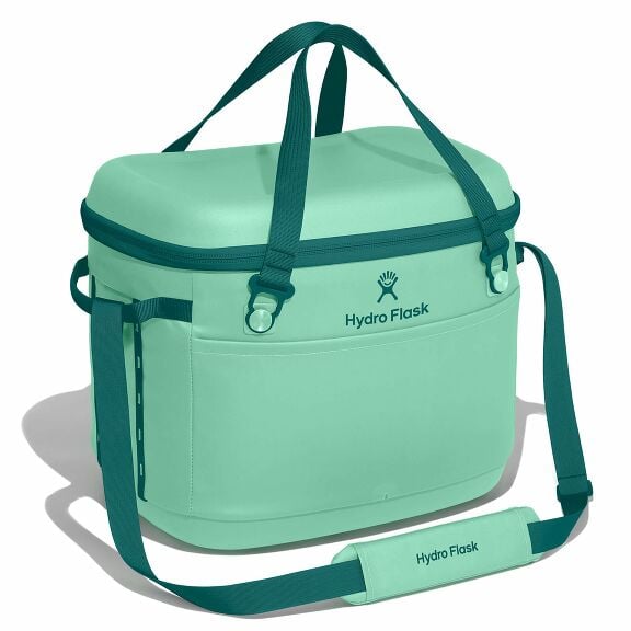 carryouttm-soft-cooler-30-l-x8 cpco344-carryout-cooler-30l-mermaid-green-angled_1.jpg