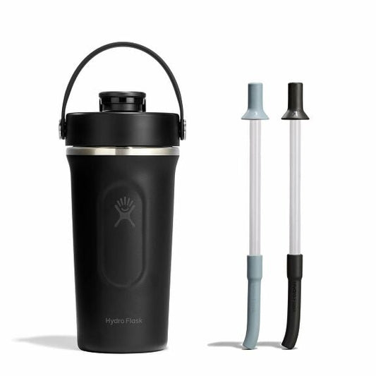 shaker-bottle-and-straw-bundle-q7 group_187_1__1.jpg