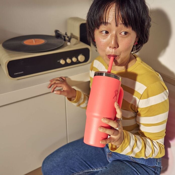 24-oz-travel-tumbler-z3 hf_s26_mcinnis_2487.jpg