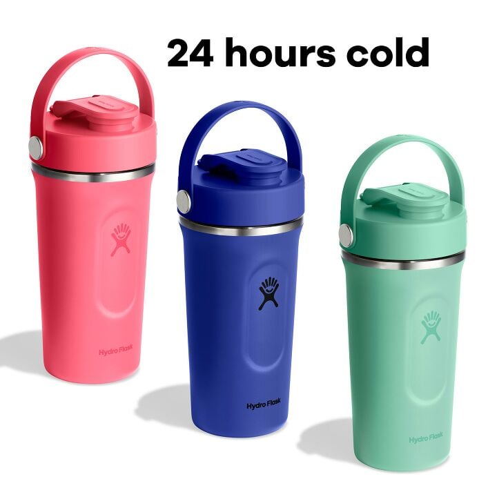 shaker-bottle-and-straw-bundle-q7 hf_s26_mxc24_apdp_04.jpg