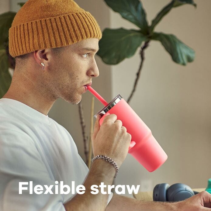 hydration-handledtm-bundle-n5 hf_s26_ttpscc_apdp_06.jpg