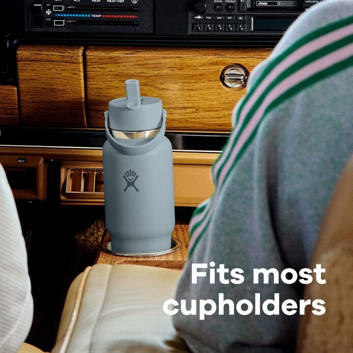 32-oz-travel-bottle-with-flex-straw-cap-n0 hf_s26_wtcfs_apdp_06_8.jpg