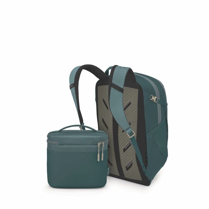 osprey-axis-x-hydro-flask-campus-essentials-bundle-u1 ospreyaxis_hydroflask5l_lunch_bag_f25_sideback_cascade_10007249.jpg
